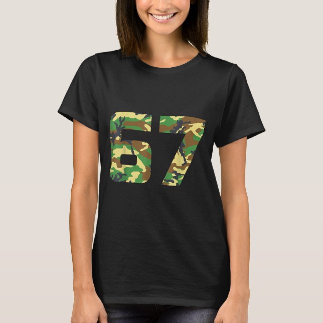 Camo Number 6 7 Funny Meme Costume Six Seven Hunte T Shirt (Framsida)