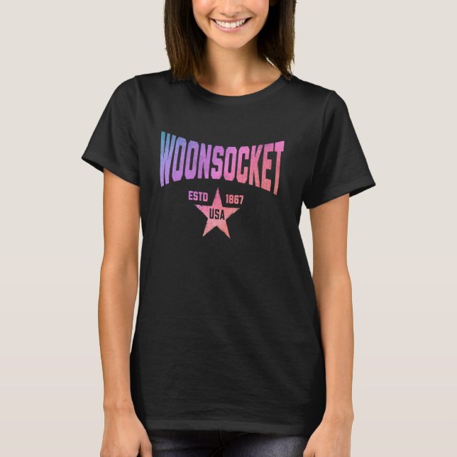 Camo Souvenir USA Star Woonsocket Rhode island T Shirt (Framsida)