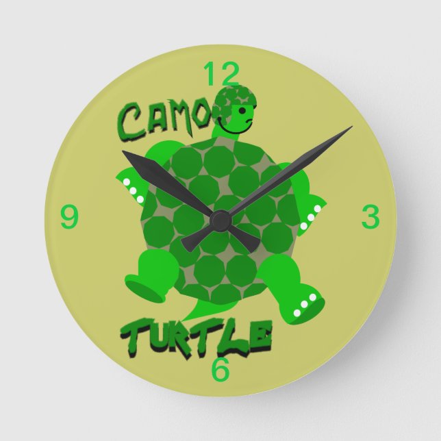 Camo Turtle Clock Rund Klocka (Framsida)