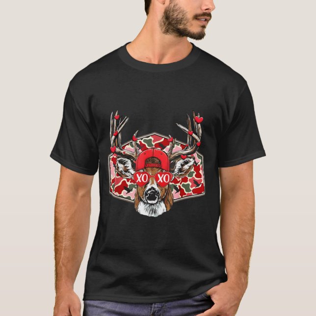 Camo Xoxo Valentine Buck Deer Hunting Season Famil T Shirt (Framsida)