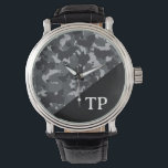 Camouflage Camo Monogram Personlig Armbandsur<br><div class="desc">Den här designen kan vara personlig i det område som tillhandahålls genom att ändra fotot och/eller text. Du kan också anpassa den genom att klicka på Anpassa den här mallen och sedan välja klicka för att anpassa ytterligare alternativ och ta bort eller ändra färg i bakgrunden, lägga till text, ändra...</div>