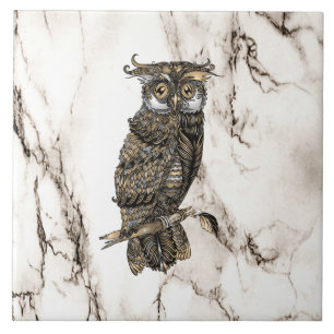 Camoufled Uggla på Brown Marble Kakelplatta