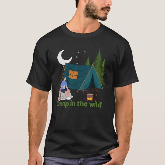 "Camp in the Vild" T Shirt (Framsida)