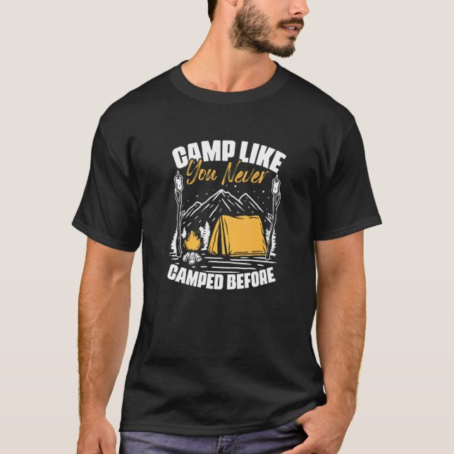 Camp som aldrig har kampanjats före resan t shirt (Framsida)