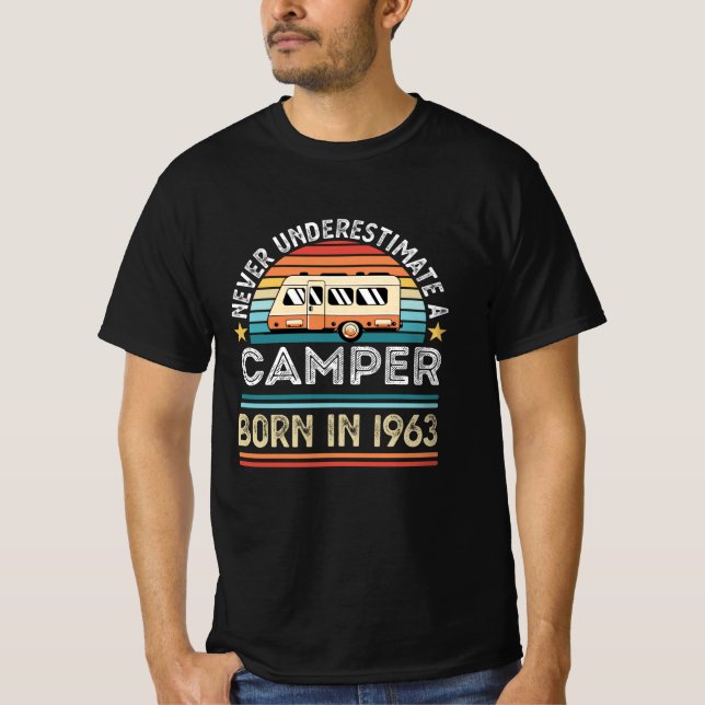 Camper, född 1963, 60:e födelsedagsgåva t shirt (Framsida)