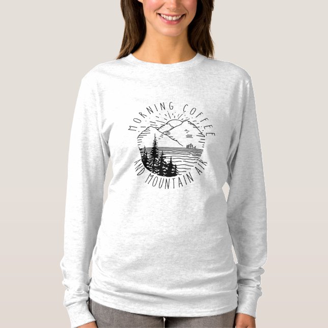 Camper Gift | Kaffe och bergskaffe i Luft Julafton T Shirt (Framsida)