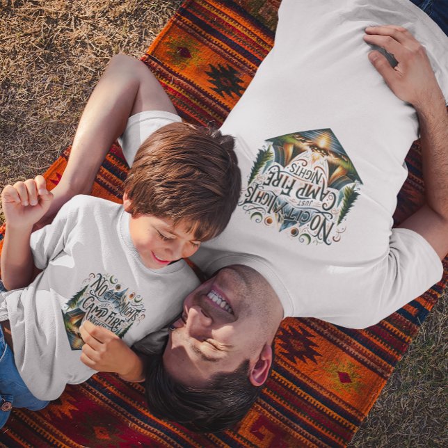 Camper Gifts, No City Light Just Camp Fire Nights T Shirt (Skapare uppladdad)