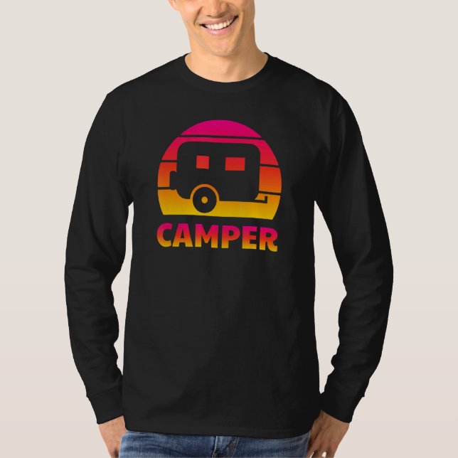 Camper Retro Sol - Camping Trailer Travel Roligt T Shirt (Framsida)