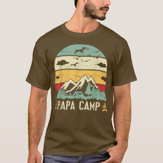 Campfire-dagen i Lycklig i Träd i Pappa T Shirt