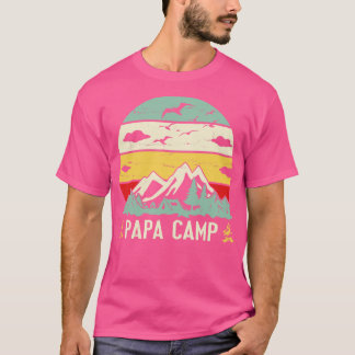 Campfire-dagen i Lycklig i Träd i Pappa T Shirt