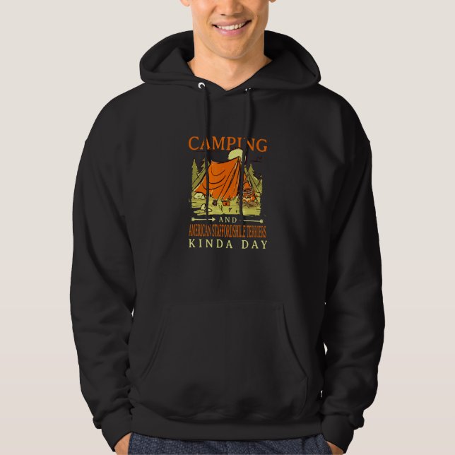 Camping and American StaffordTerriers Kinda Hoodie (Framsida)