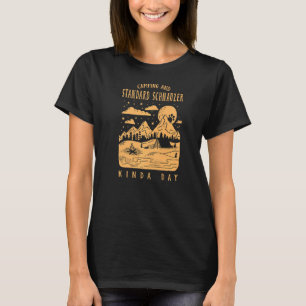 Camping and Standard Schnauzer Kinda Day Mittelsch T Shirt