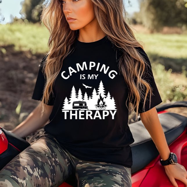 Camping är min terapeutiska slogan med en lustig k t shirt (Skapare uppladdad)