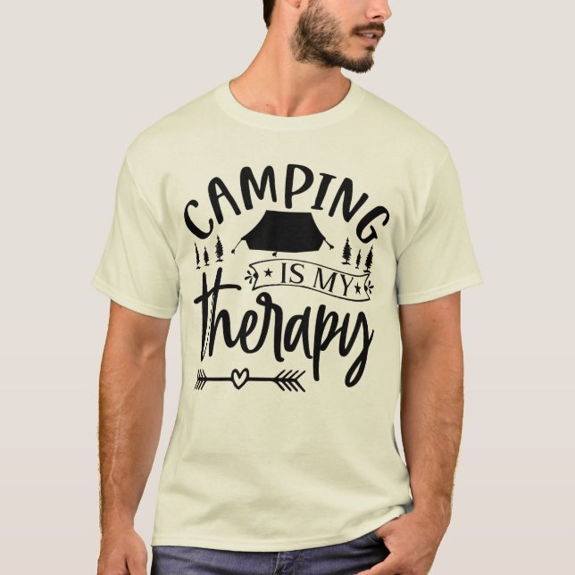 Camping är min terapi T-Shirt (Framsida)