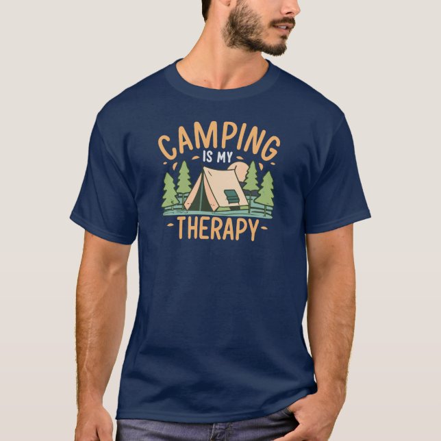 Camping är min terapi t shirt (Framsida)