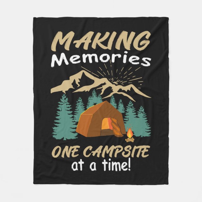 CAMPING Att skapa minnen Fleecefilt (Framsidan)