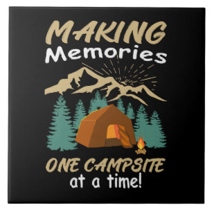 CAMPING Att skapa minnen Kakelplatta