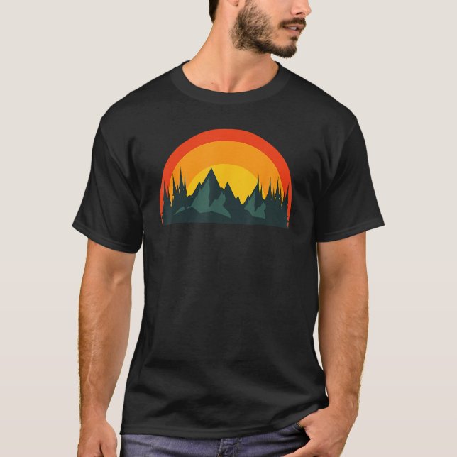 Camping Camper Outdoors fishing hiking wilderness T Shirt (Framsida)