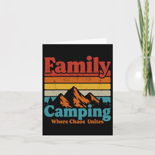 Camping Family Camping Chaos Unites Lycklig Camper Kort (Framsida)