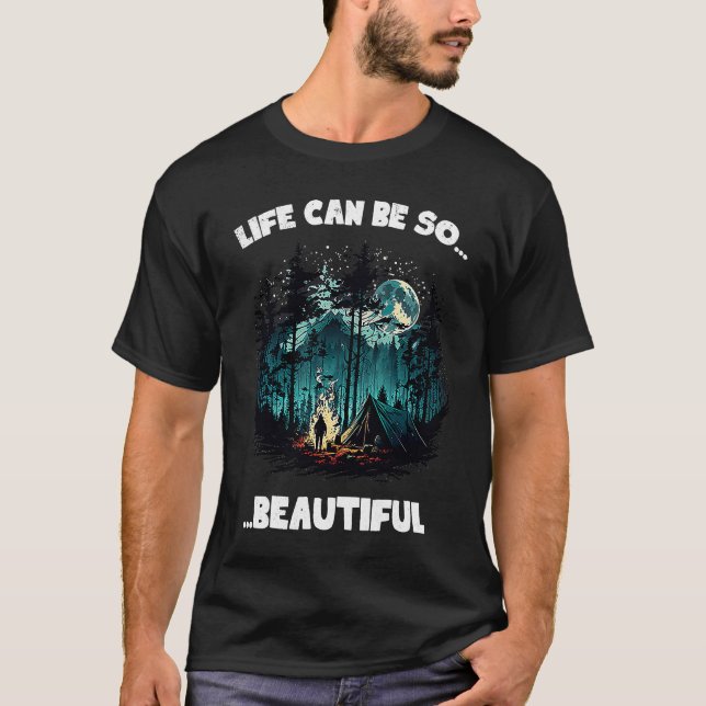 Camping Forest World Explore Backpacker Nature Ten T Shirt (Framsida)