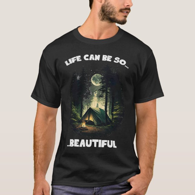 Camping Forest World Explore Backpacker Nature Ten T Shirt (Framsida)