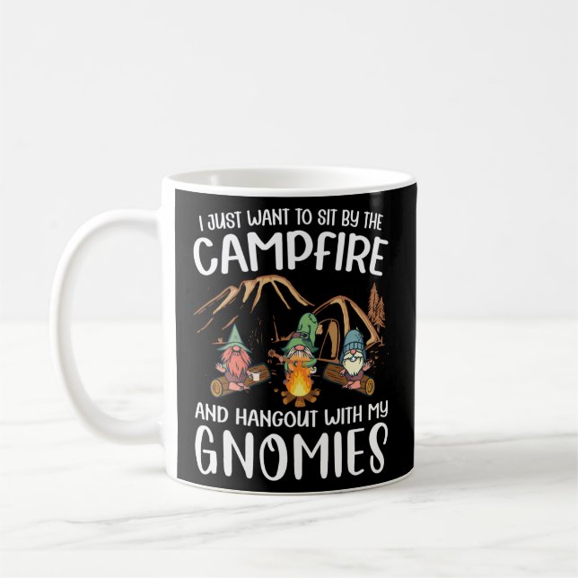 Camping Gnome Hangout med min Gnomies Campfire Kaffemugg (Vänster)