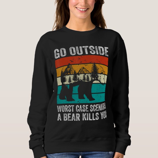 Camping Go Outside Worst Case Scenario A Bear Kill T Shirt (Framsida)