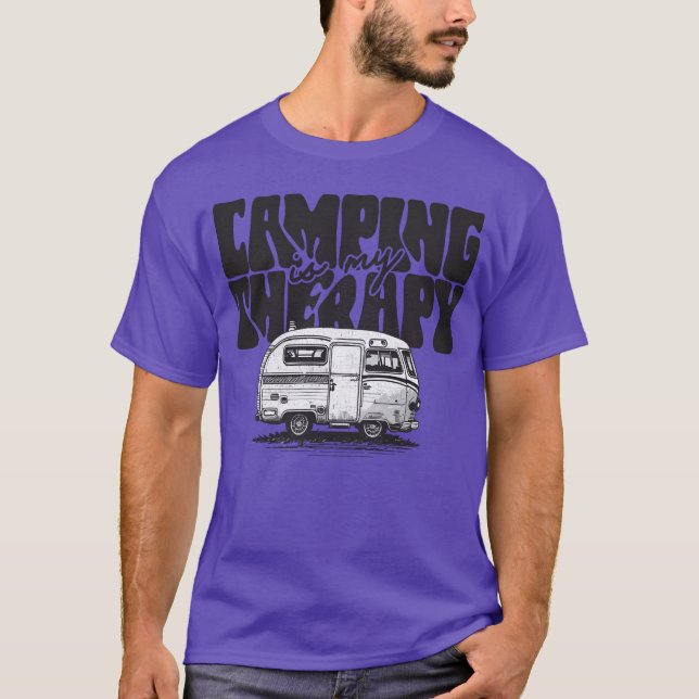 Camping is my therapy funny sayings t shirt (Framsida)