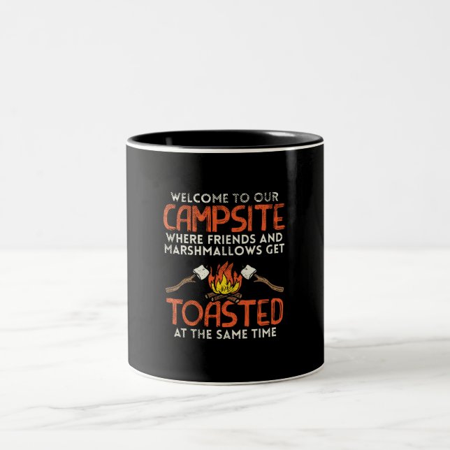 Camping Lägereld och Marshmallows Två-Tonad Mugg (Center)