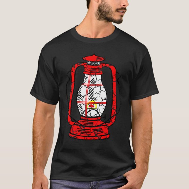 Camping Lantern Distress T Shirt (Framsida)