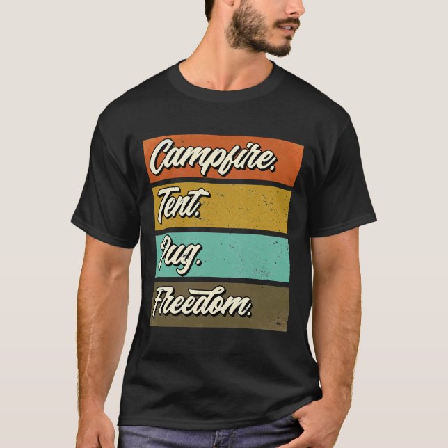 Camping med min pug hund 568 t shirt (Framsida)
