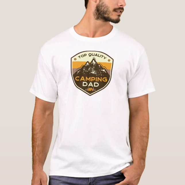 Camping Pappa Utomhusäventyr Pappa Citat T Shirt (Framsida)