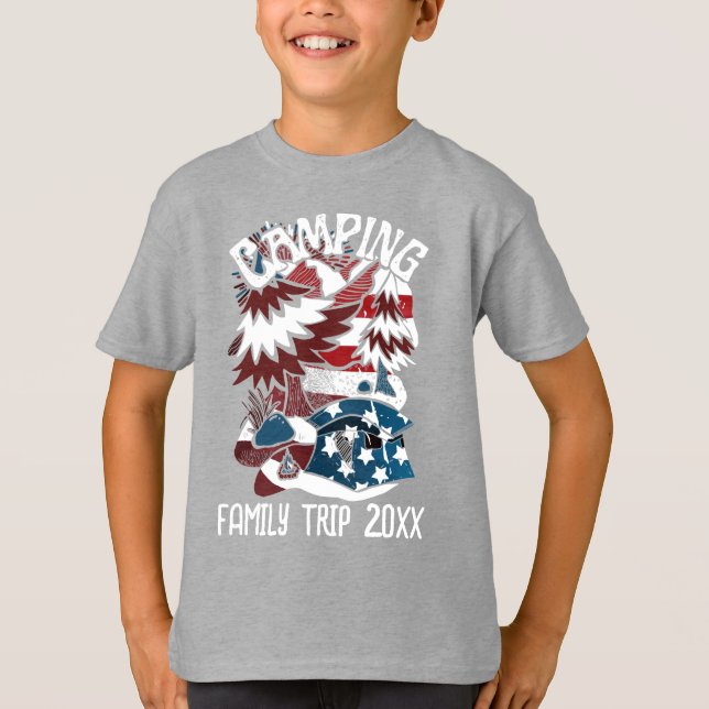 Camping Patriotic Family Resa Year T-Shirt (Framsida)