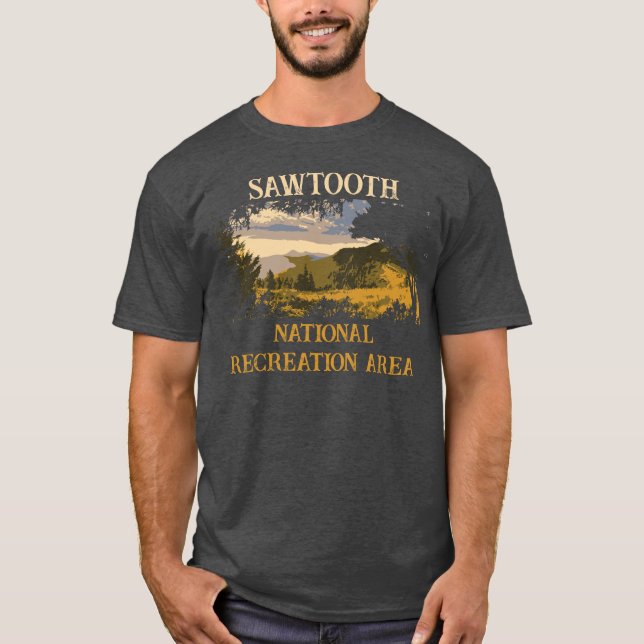 Camping Sawtooth National Recretion Area resa T Shirt (Framsida)