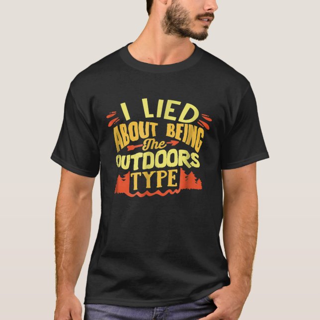 Camping T Shirt for the Glamping Lifestyle (Framsida)