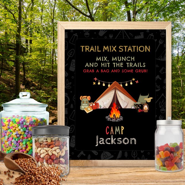 Camping Trail Mix Station Födelsedagsfest Skylt (Skapare uppladdad)