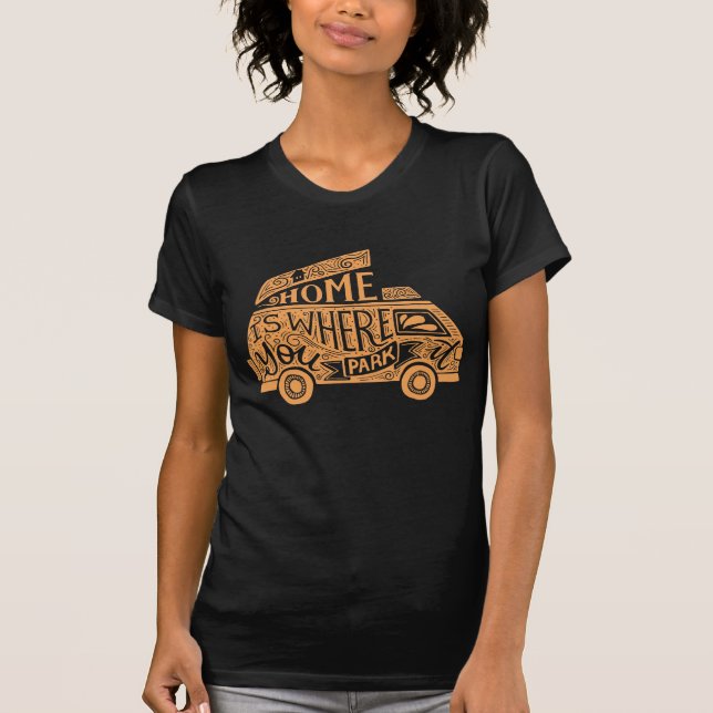 Camping Van Life Roligt inspirationsot T Shirt (Framsida)