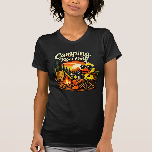 Camping Vibes Only Feels Right Slim Tee USA (Framsida)