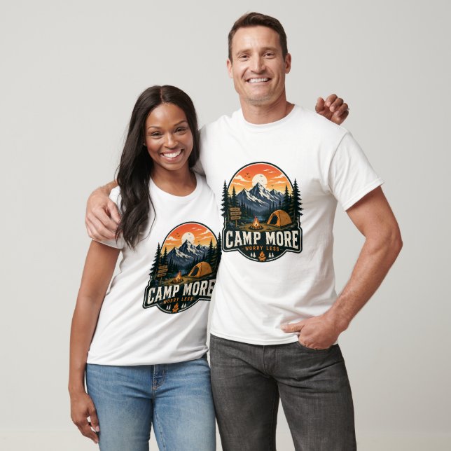 Campingäventyrs-T-shirt T Shirt (Unisex)