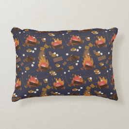 Campingbrand utomhus Äventyr och marmallow Prydnadskudde