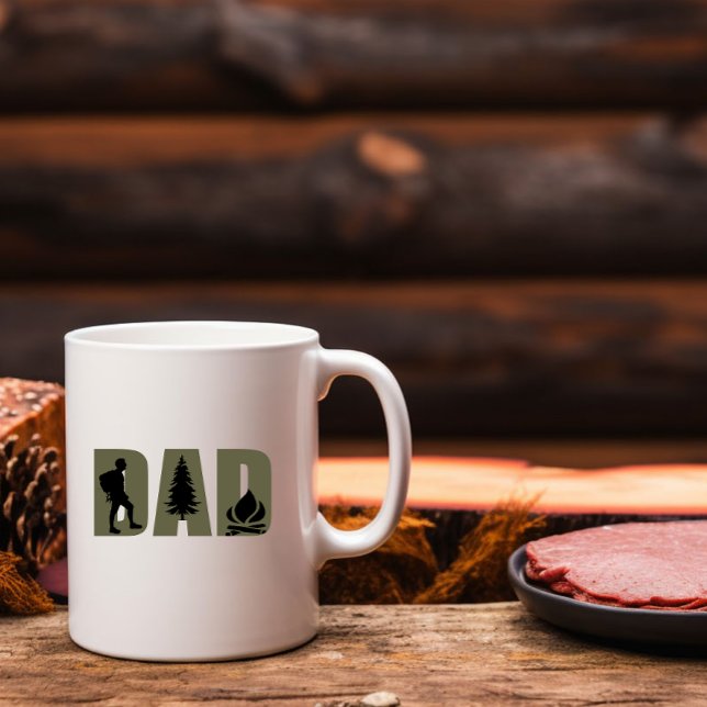 Campingcampare och vandrare pappa kaffemugg (Skapare uppladdad)
