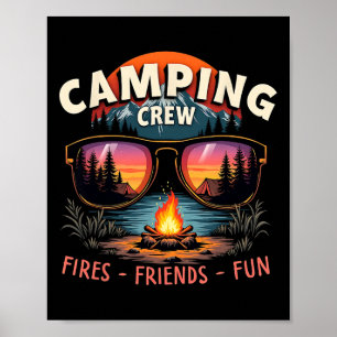 Campinggänget tänder kompisarnas roliga sommarseme poster