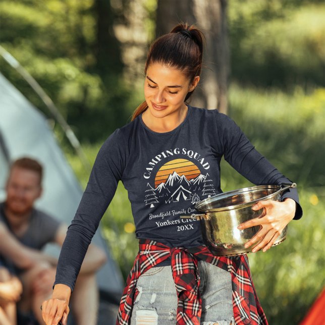 Campingplats Modern Familj som matchar Mamma T Shirt (Skapare uppladdad)