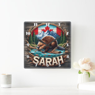 Canadian Beaver by Vatten With Mountains and Träd Fyrkantig Klocka