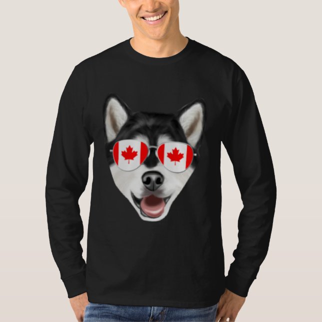 Canadian Flag Alaskan Malamute Dog Canada Pocket T Shirt (Framsida)