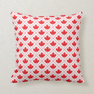 Canadian Maple Löv Design in Red and White Kudde