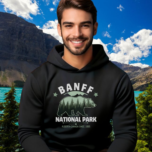 Canadian Wilderness – Banff Bear Illustration  Hoodie (Skapare uppladdad)