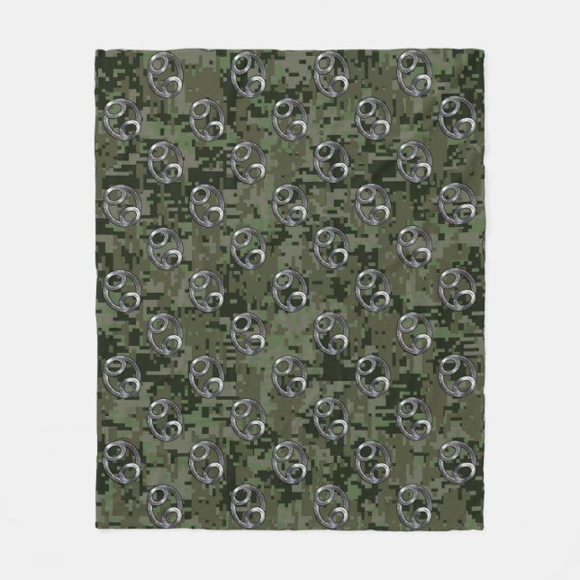 Cancer Zodiac-symbol på Grönt Digital Camo Fleecefilt (Framsidan)