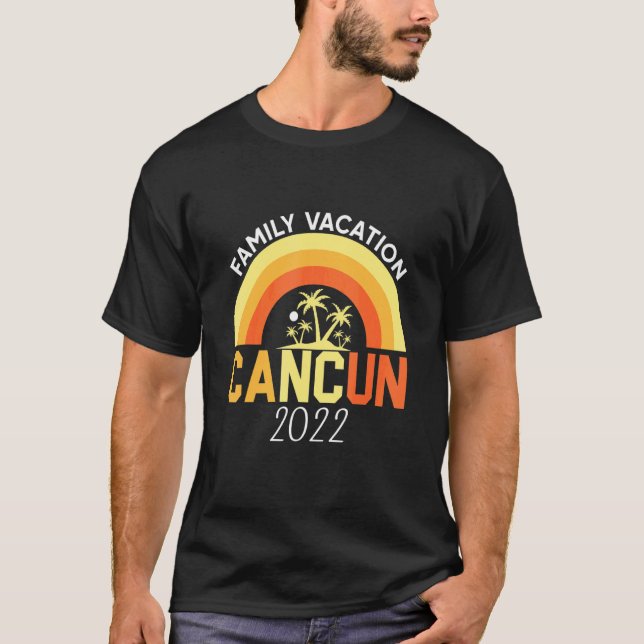 Cancun Mexico Family Vacation 2022 Souvenir Matchi T Shirt (Framsida)