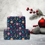 Candy Dandy Navy Blue Mönster Presentpapper<br><div class="desc">En underbar,  sömlös mönster av godis,  polkagrisar och sötgodis av nästan alla slag på en marin blå bakgrund.</div>